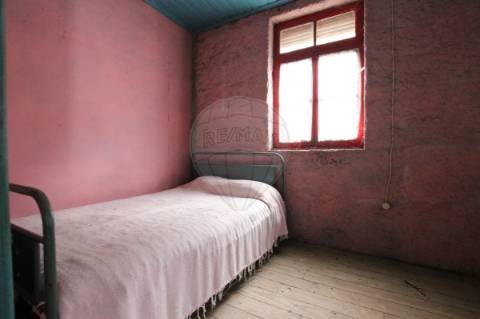 Moradia T2 para venda