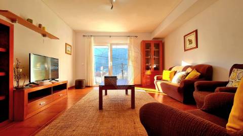 Moradia T5 para venda