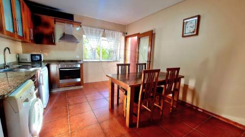 Moradia T5 para venda