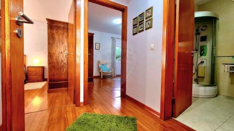 Moradia T5 para venda