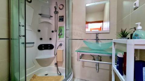 Moradia T5 para venda