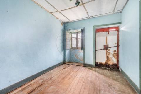 Moradia T7 para venda