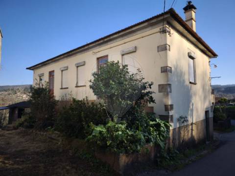 Moradia T3 para venda