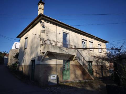 Moradia T3 para venda