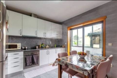 Moradia T3 para venda