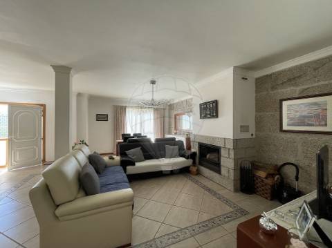 Moradia T3 para venda