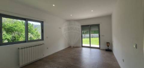 Moradia T3 para venda