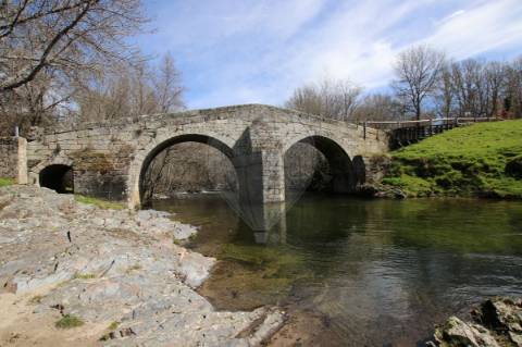 Moradia T4 para venda