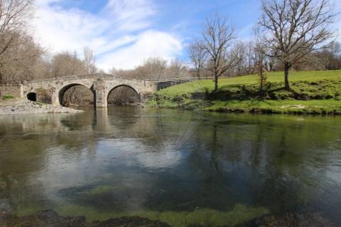 Moradia T4 para venda