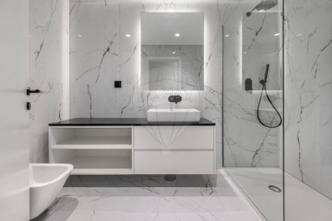 Apartamento T4 para venda