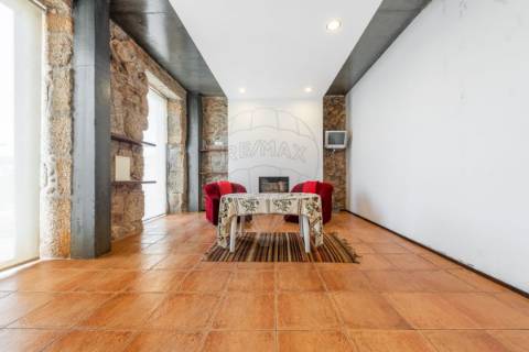 Moradia T2 para venda