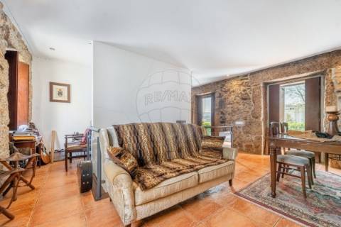 Moradia T2 para venda