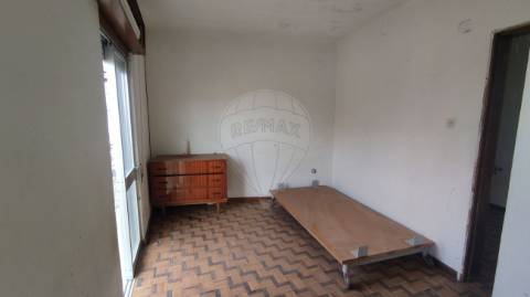 Moradia T1 para venda