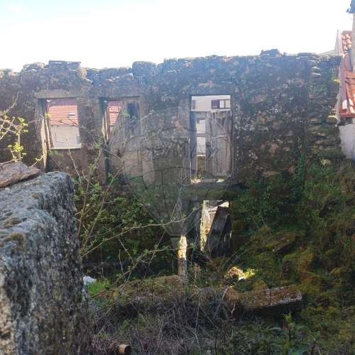 Moradia T2 para venda