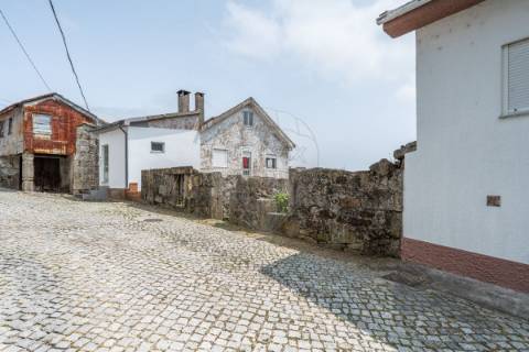 Moradia T2 para venda