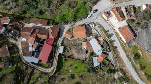 Moradia T4 para venda