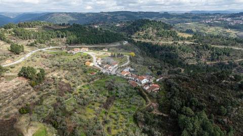 Moradia T4 para venda