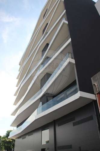 Apartamento T4 para venda