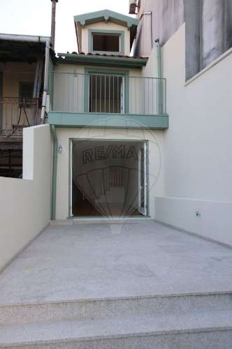 Moradia T2 para arrendamento