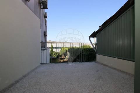 Moradia T2 para arrendamento