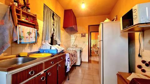 Moradia T2 para venda