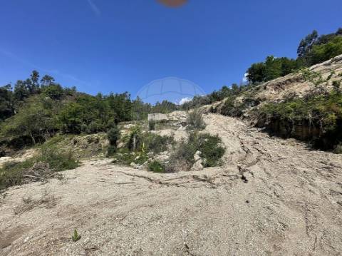 Moradia T2 para venda