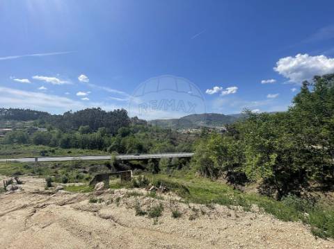 Moradia T2 para venda