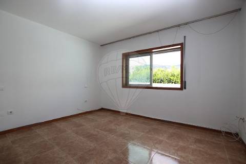 Moradia T3 para venda