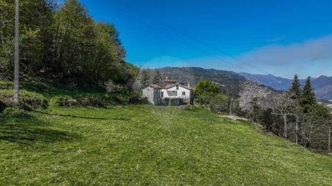 Moradia T6 para venda