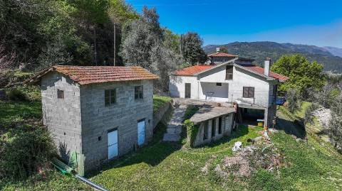 Moradia T6 para venda