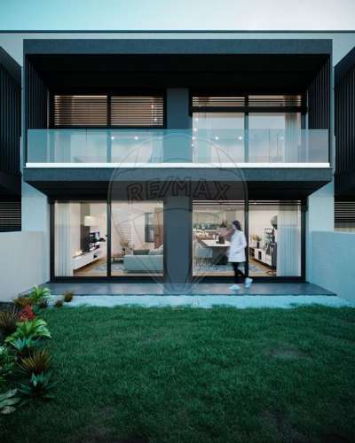 Moradia T3 para venda