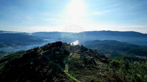 Moradia T6 para venda