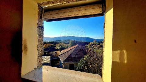 Moradia T6 para venda