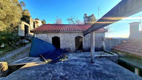 Moradia T6 para venda