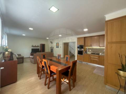 Moradia T3 para venda