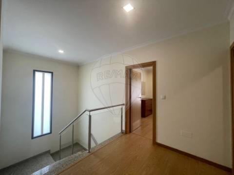 Moradia T3 para venda