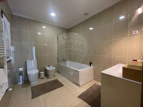 Moradia T3 para venda