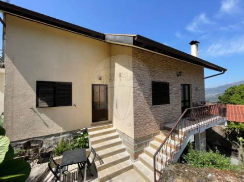 Moradia T2 para venda