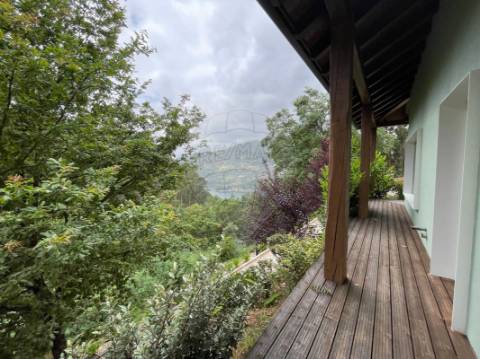 Moradia T2 para venda