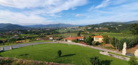 Moradia T4 para venda