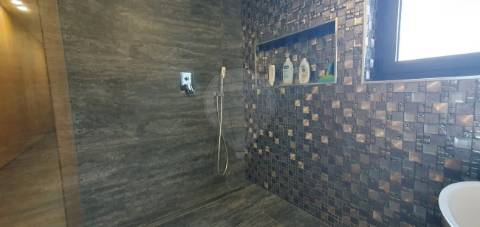 Moradia T4 para venda