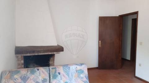 Moradia T5 para venda