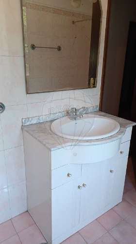 Moradia T5 para venda