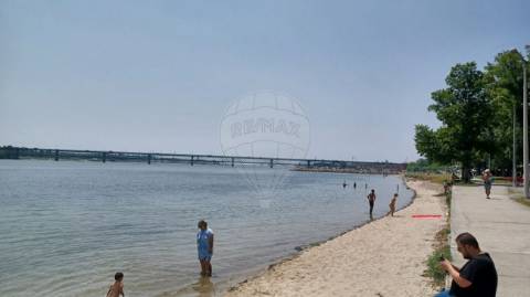 Moradia T5 para venda