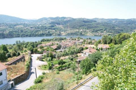 Moradia T2 para venda