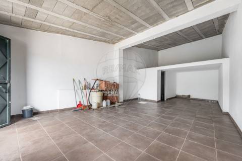 Moradia T1 para venda