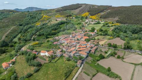 Moradia T2 para venda