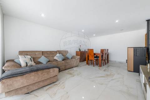 Moradia T3 para venda