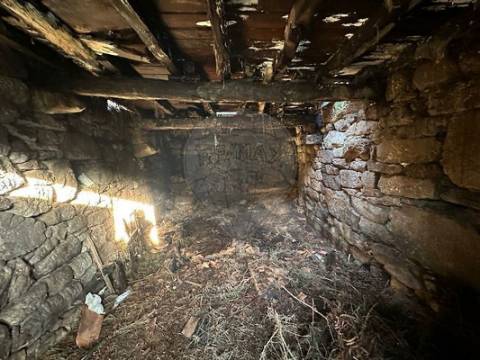 Moradia T1 para venda