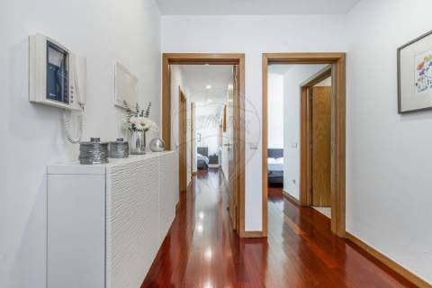 Moradia T4 para venda